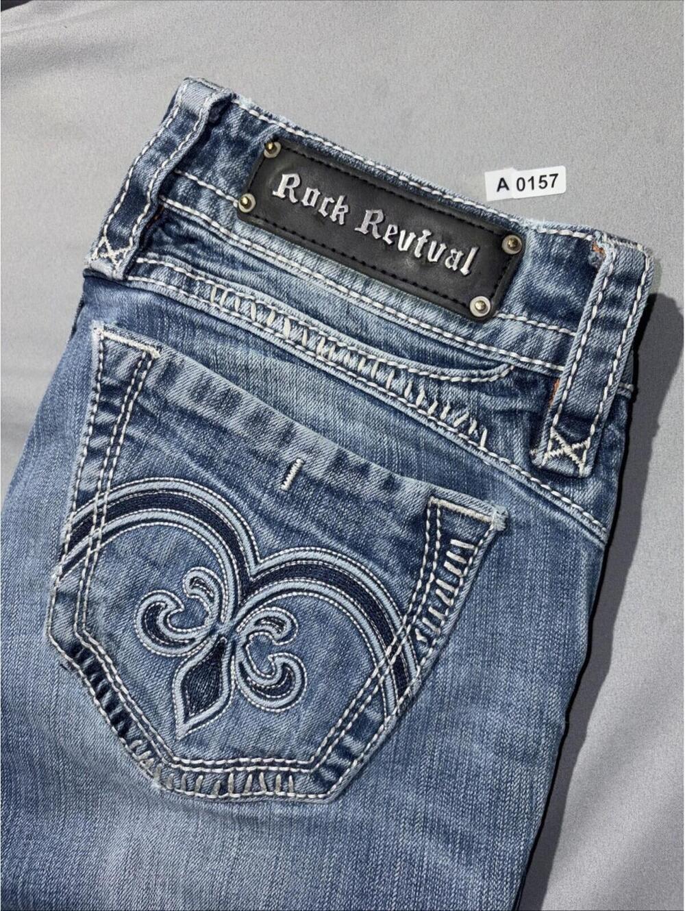 💕Rock Revival Adele Easy Boot Cut Jeans Size 28 Bling Big Stitch Distressed💕
